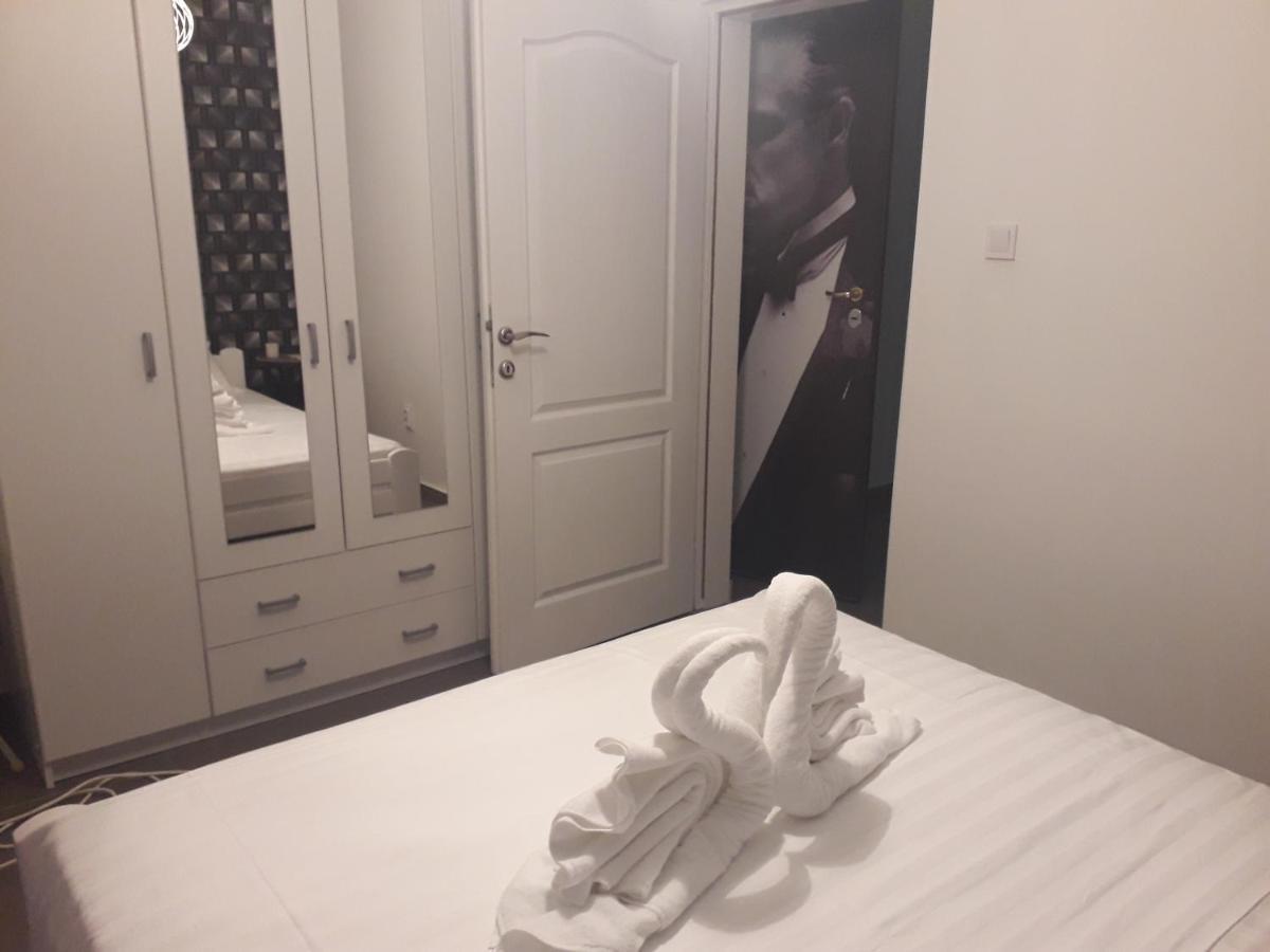 Ana Apartmani Sveti Stefan Bagian luar foto