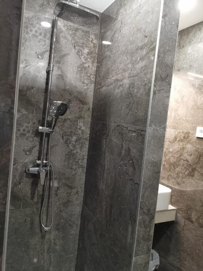Ana Apartmani Sveti Stefan Bagian luar foto